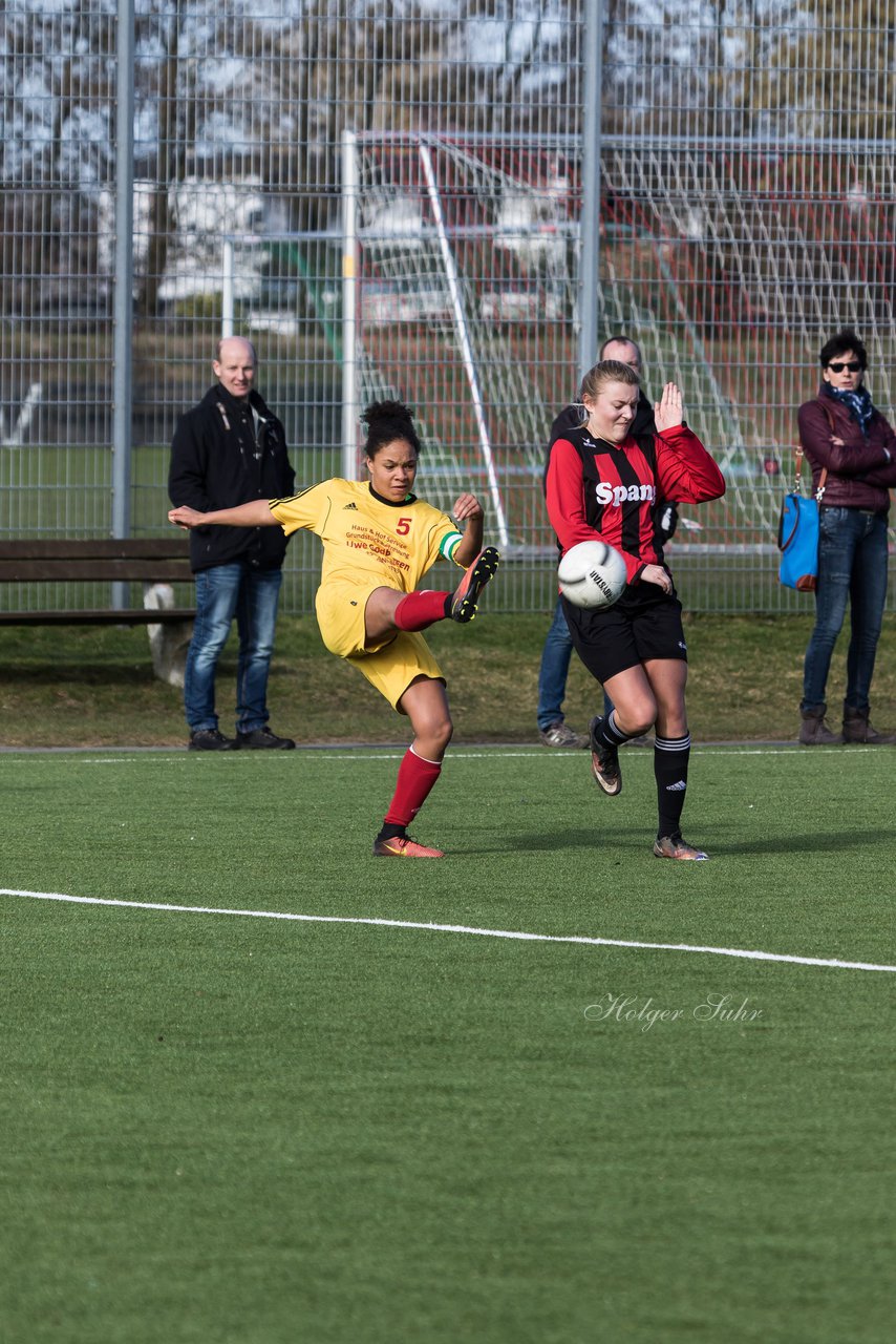 Bild 90 - B-Juniorinnen SG Weststeinburg/Bei - SV Fisia 03 : Ergebnis: 1:2